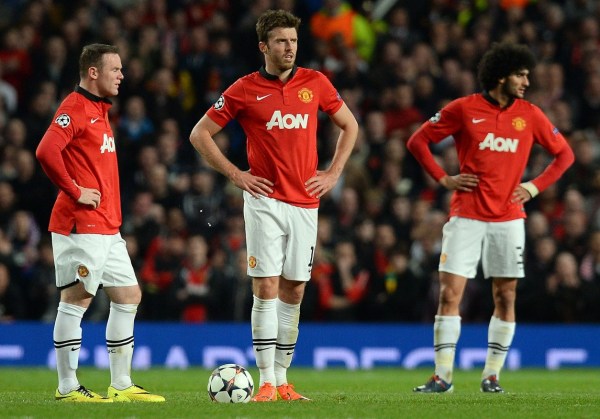  那不勒斯终场前染红险酿悲剧  